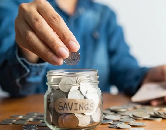 Share money-saving tips relevant to your Rich